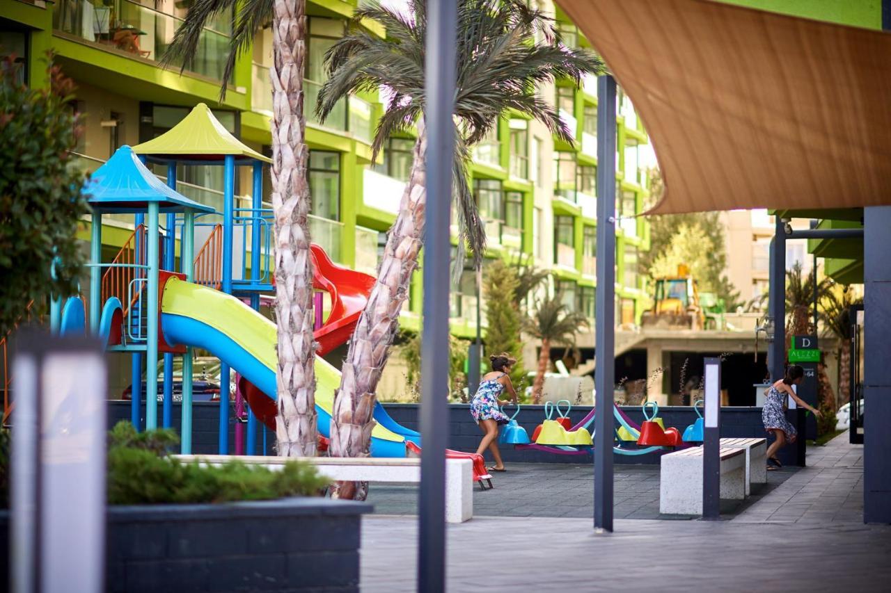 Fanta Sea Apartament Spa N Pool Beach Resort Неводарі Екстер'єр фото